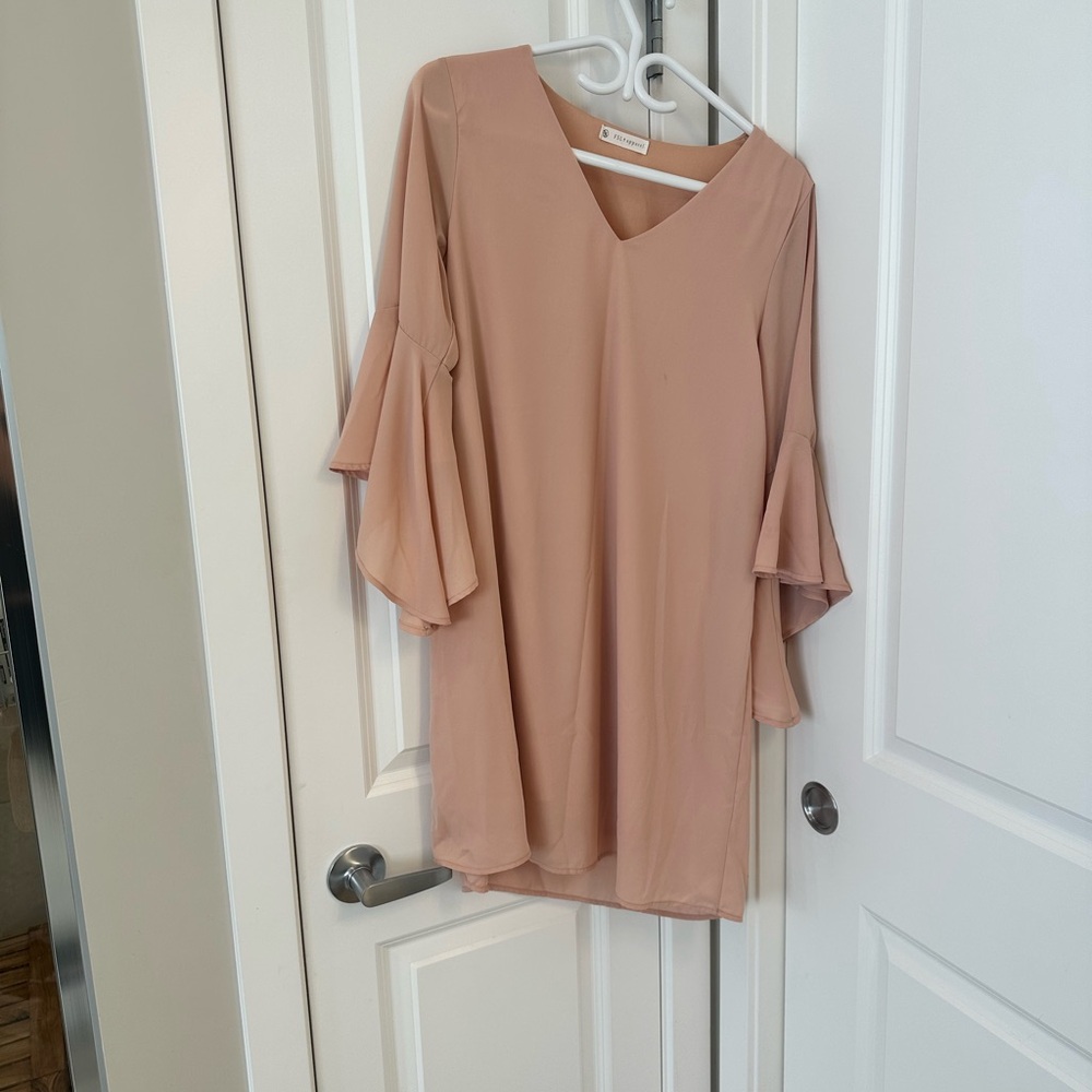 Elegant Women's flowy sleeve pink midi dress from pink blush